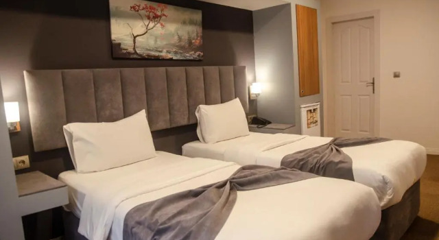 Двухместный номер Classic SWEET HOME SUiTE HOTEL