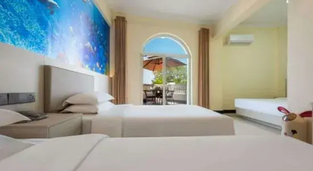 Четырёхместный люкс с видом на море Jiangtai Holiday Hotel
