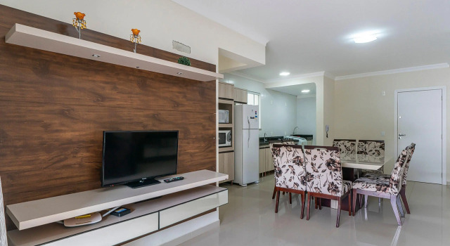 Aluguel Apartamento 3 Quartos S 1 Suite Bombas
