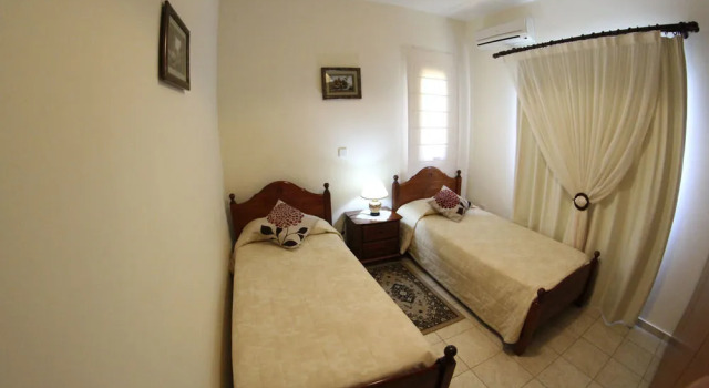 Eve Pissouri Soultanina Villa, Varaa Hotelli Pissouri Limassol