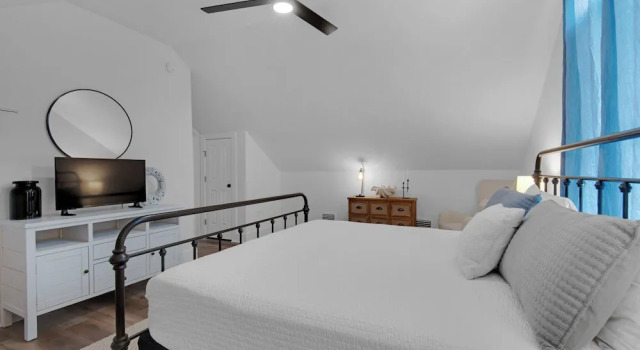 Fully Updated Beach Retreat; Minutes to Eastern Lake & Beaches, Забронировать Дом для отпуска Виллы Санта-Роза-Бич, Вилла