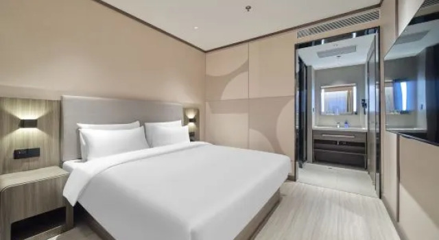 Люкс HanTing Hotel (Chifeng Ningcheng County Government)