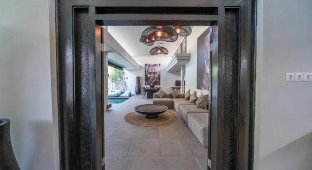 Villa Wiraja 1 - Modern 4 bdr villa in Berawa, Rezervovat Vila Chaty v Bali, Chalupa