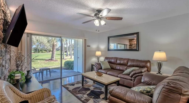 Vista Verde East - Two Bedroom Condo - 5-137