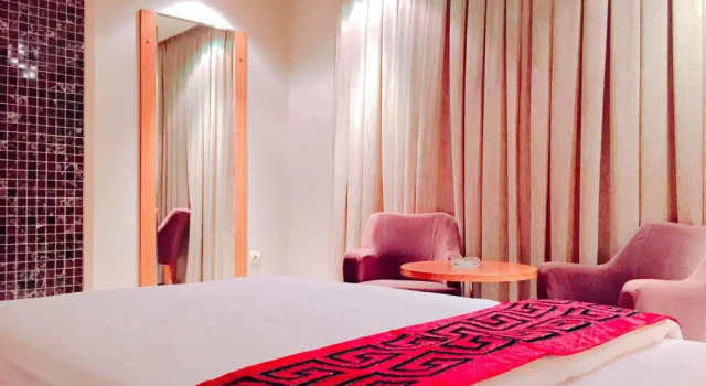Lüks çift kişilik oda Grand Palace Hotel Erbil