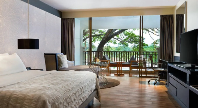 Двухместный номер Guest с балконом и с видом на сад Le Meridien Chiang Rai Resort, Thailand