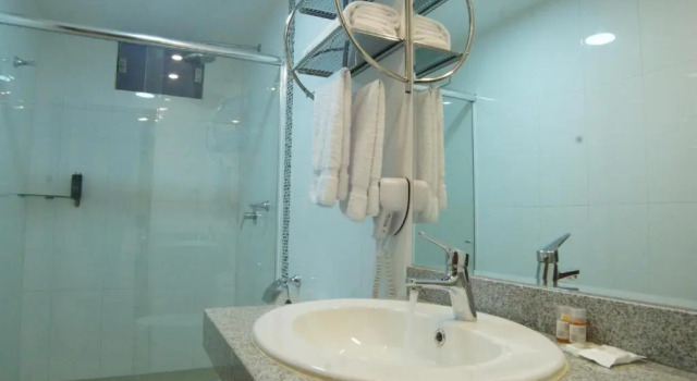 Полулюкс с балконом Águila Dorada Selva Hotel