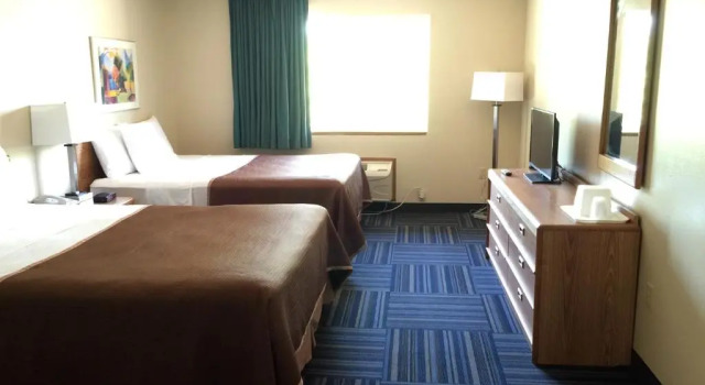 Четырёхместный номер Standard Sleep Inn & Suites Wisconsin Dells - Lake Delton