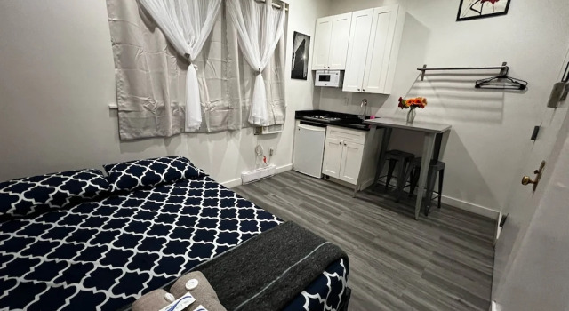 Апартаменты 31 Street Broadway Hotel