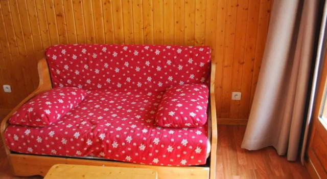 Chalet 3 pièces, 6 pers., terrasse, animaux et parking - FR-1-504-477, Забронировать Шале Виллы Овернь-Рона-Альпы, Вилла