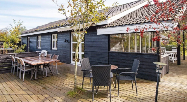 Коттедж 5 Star Holiday Home in Tarm