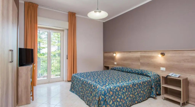 Двухместный номер Standard Hotel Tasso