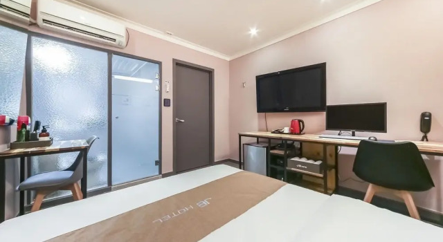 Gimhae Urbang-dong JB Hotel