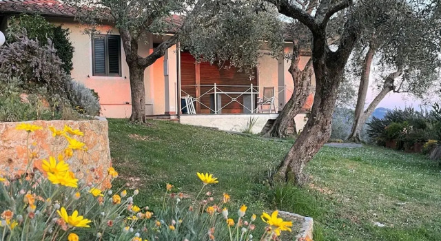 Коттедж Villa Fiorita, Monteggiori