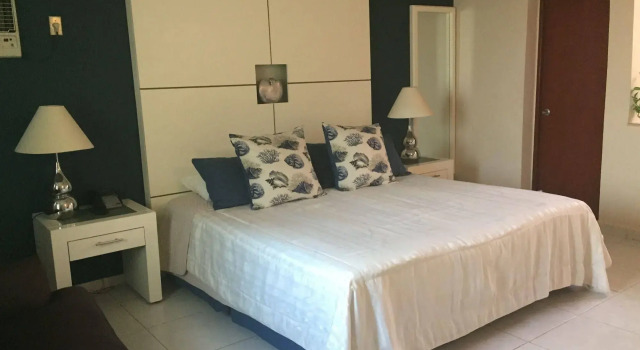 Suites Villa Italia