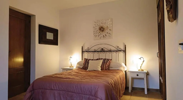 Pago de Yuste - Casa Rural Apartamentos, Забронировать Апартаменты/квартира Отели Куакос-де-Юсте с парковкой, Парковка