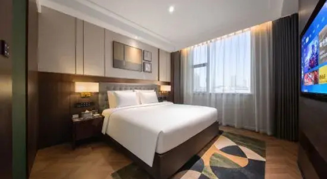 Двухместный семейный люкс The GiorgioMorandi Hotels (Lianyungang On the Sea Park Jiaruibao Plaza)