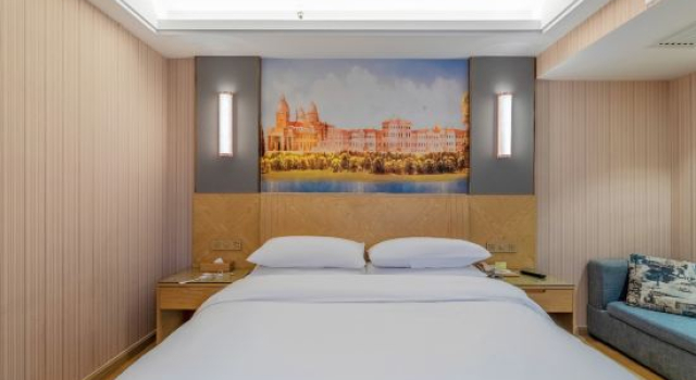 Двухместный люкс Deluxe c 1 комнатой Vienna International Hotel (Changsha High-speed Railway South Station Wanjiali Plaza)