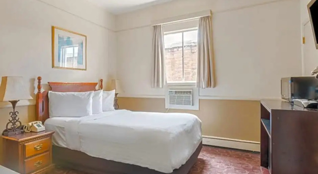 Family Studio Suite Hotel St. Michael