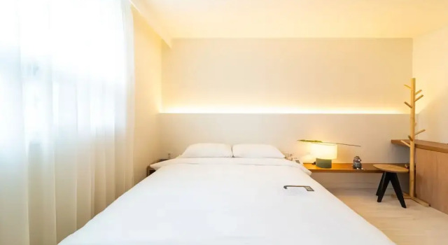 Двухместный номер Deluxe с балконом Hotel Kyungsung