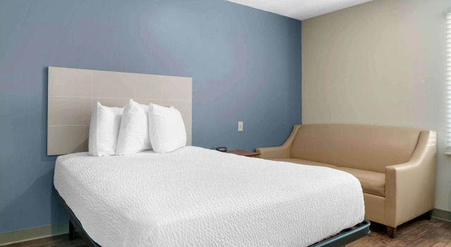 Двухместный люкс Extended Stay America Select Suites - Kalamazoo - West