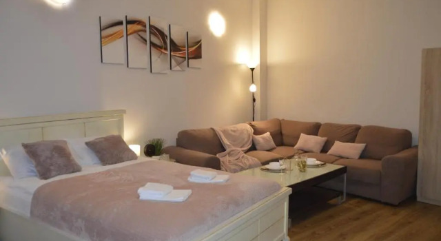 Апартаменты Riga City Center Romantic studio apartment, up to 2 guests, SELF CHECK-IN