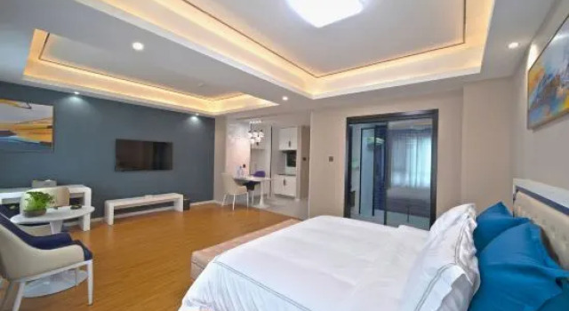 Люкс Deluxe Wanhua Hotel (Piazza del Popolo Hotel)