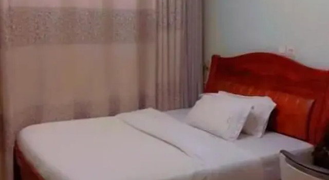 Super Paradise Hotel, Varaa Hotelli Kampala Uganda, lähellä Rubaga Cathedral