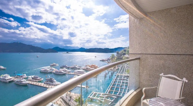 Standard- dobbelt værelse med søudsigt Hotel Del Lago