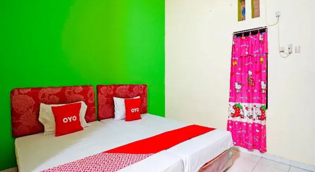 Oyo 91583 Dâ€™cost Green Syariah, Book Hotel Hotels in Sedati with Parking, Parking