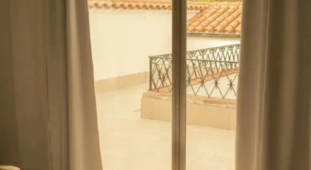 Четырёхместный номер Standard с балконом La Casona del Monumento