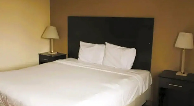 Номер Standard OYO Hotel Tulsa OK, I-44