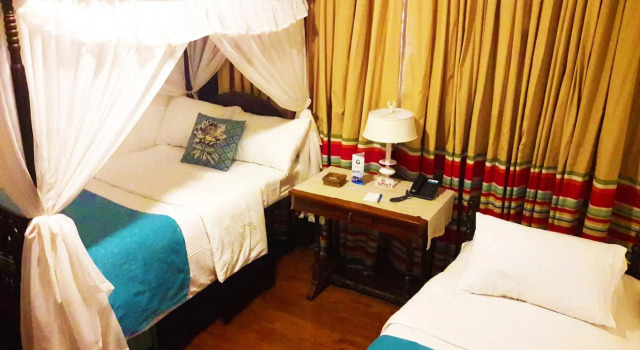 Paradores Del Castillo, Rezerwuj Hotel Hotele w Batangas Province z parkingiem, Parking