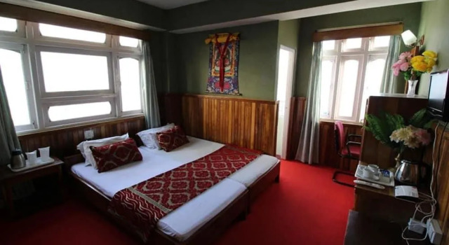 Hotel Rabdentse Residency