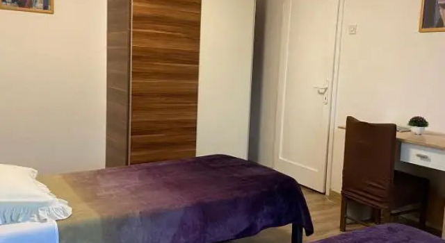 Studio apartman Bel-Ben, Забронировать Апартаменты/квартира Отели Приморско-Горанской жупания с парковкой, Парковка