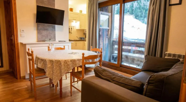 Résidence Les Portes De La Vanoise - 2 Pièces pour 6 Personnes