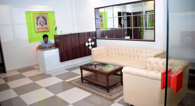Hotel Sai Grand, Reserva ahora Hotel Sahjanwa India