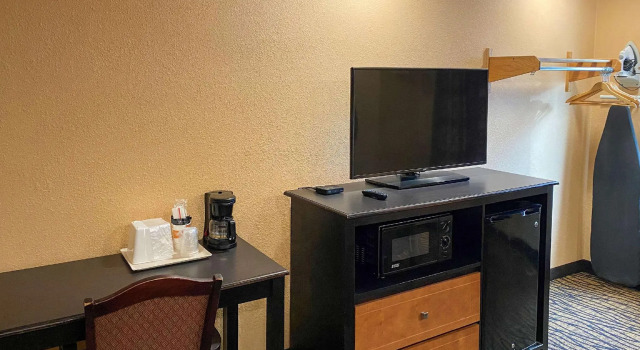 Двухместный номер Standard Quality Inn Lees Summit - Kansas City