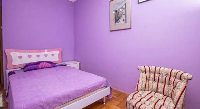Apartment Sole, Reservar Apartamento Hotéis em Cetinje County com estacionamento, Estacionamento