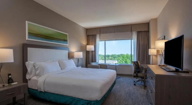 Номер Standard Holiday Inn Cleveland Clinic by IHG