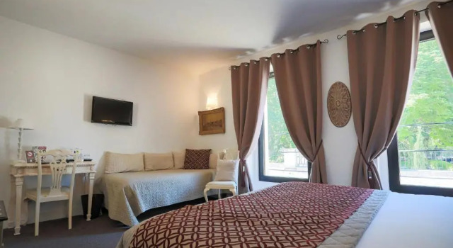Двухместный номер Comfort Logis Hôtel Restaurant du Parc
