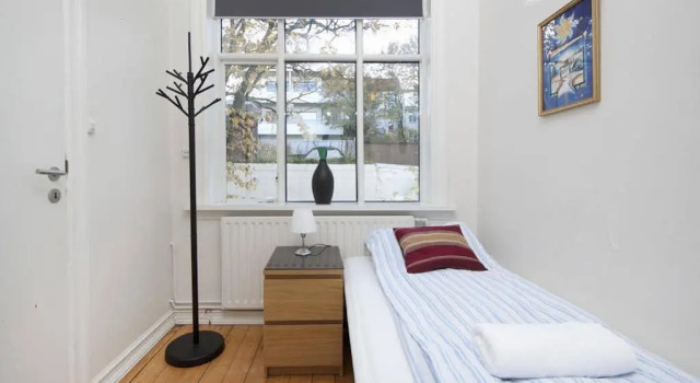 Local Apartments Reykjavík, Забронировать Апартаменты/квартира Рейкьявик Хёвюдборгарсвайдид, рядом с Церковь Хадльгримскиркья