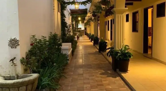 Nico Hotel, Rezerwuj Hotel Antigua Guatemala Zacatepeques