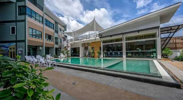 Отель Phuket Airport Place