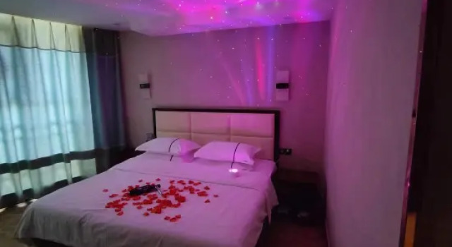 Suite Yonghui Hotel