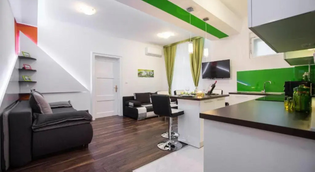 VisitZagreb Emerald, Забронировать Отель Отели Загреба 4 звезды, рядом с Zagreb Stone Gate, 4*