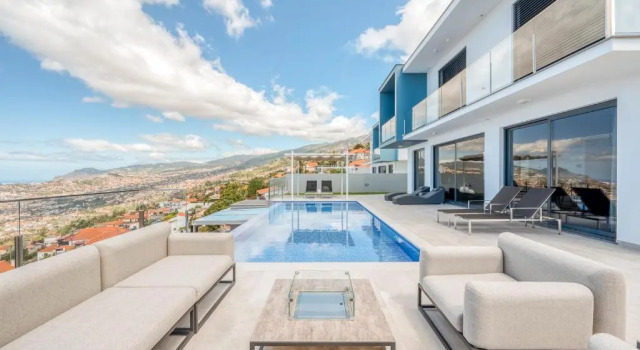 Вилла Villa Boa Nova Branca by LovelyStay