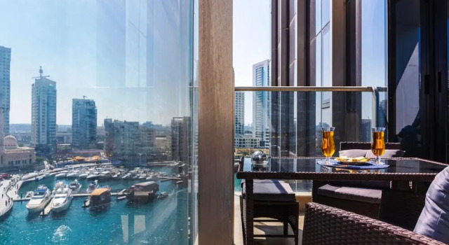 Апартаменты Pelican Stay - Full Marina and Pool View