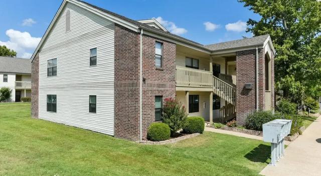 Southern Paradise - Resort Amenities - Close to Downtown and the Branson Landing, Забронировать Курортный отель Отели Table Rock Lake с парковкой, Парковка