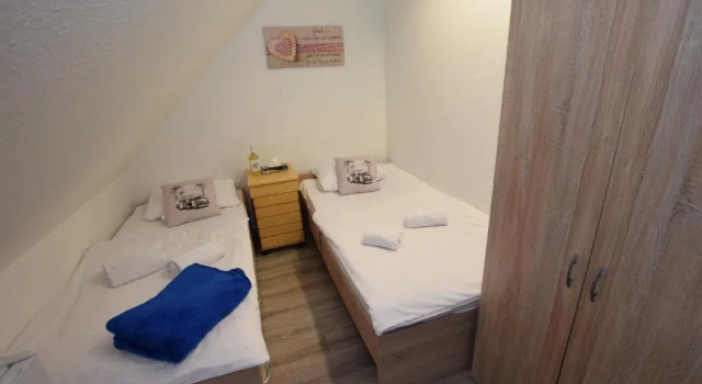 Двухместный номер Standard Monteurzimmer Kircheim unter Teck - Hostel